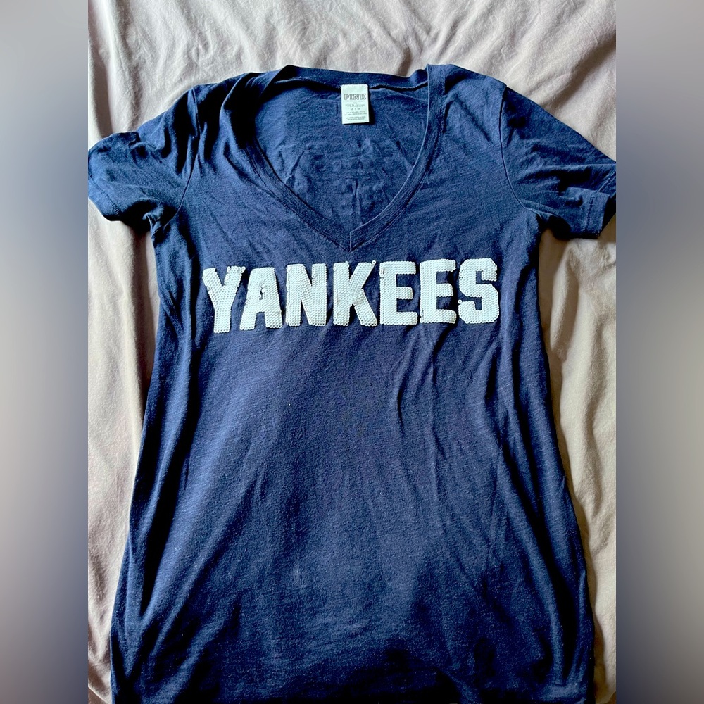 Pink Yankees MLB tee by 5th and Ocean Sz M